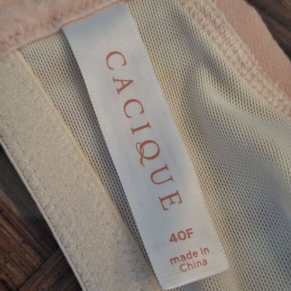 Cacique Bra 40F Lightly Lined Balconette Smooth Underwire Blush Pink Stripes - Picture 7 of 16